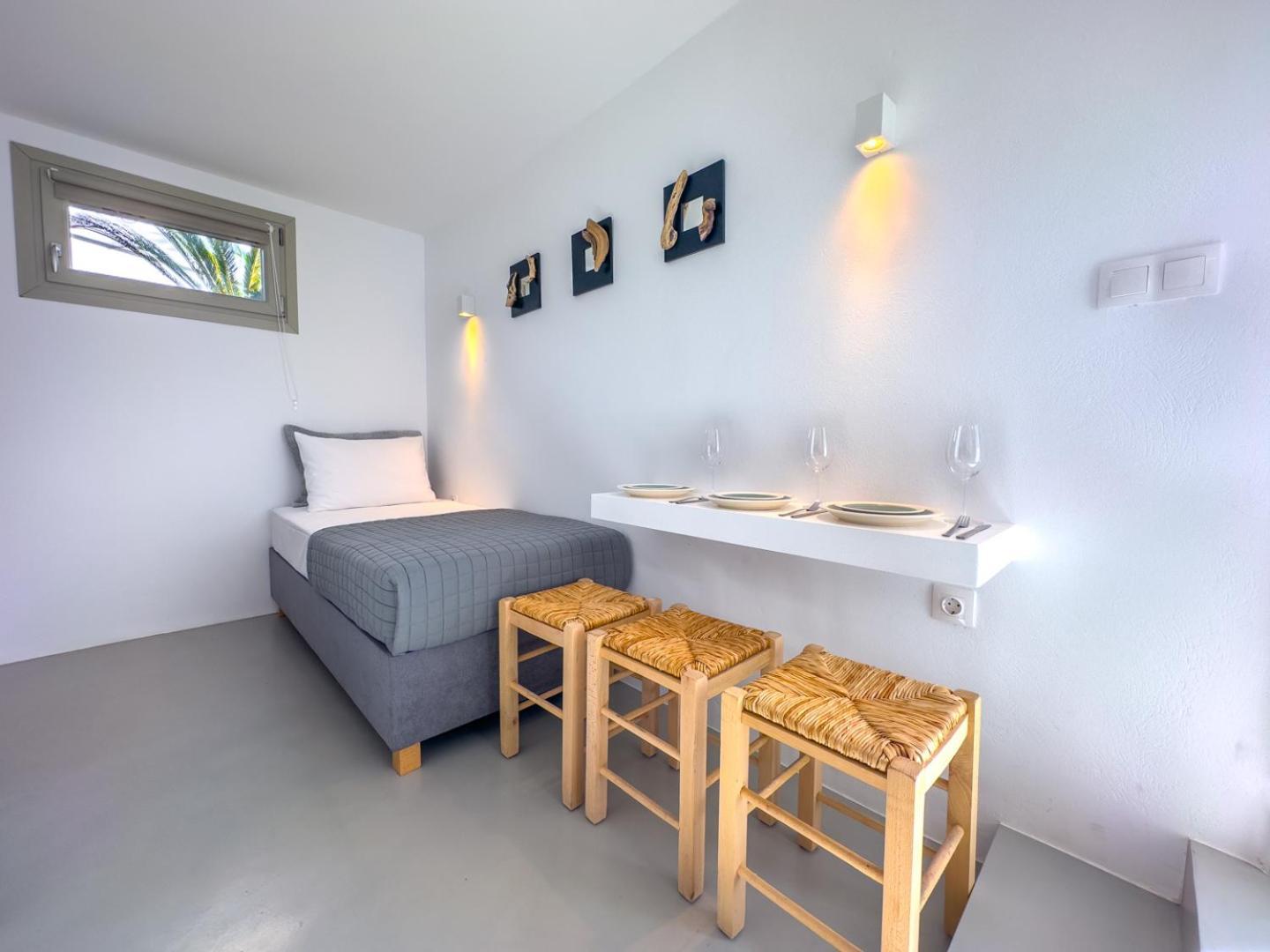 Kefalas Studio In Naousa Екстериор снимка